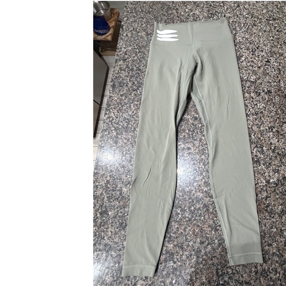 Lululemon Align High-Rise Pant 28 Sage Green Graphic Leggings W5CTES Size 6